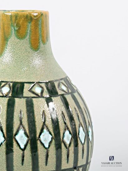 ROMACREA École de 
Vase de forme balustre...
