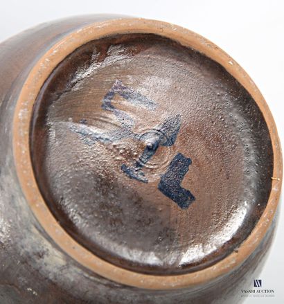 ROMACREA École de 
Ensemble de trois vases...
