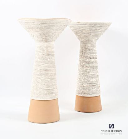 ROMACREA École de 
Paire de vases de forme...