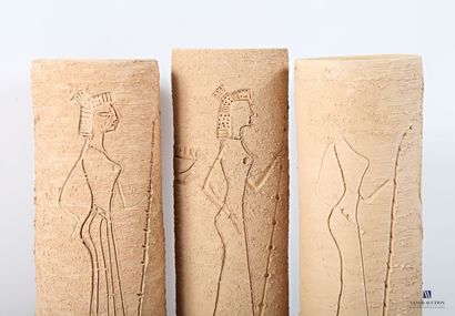ROMACREA École de 
Suite de trois vases rouleaux...