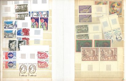Set of stamps of France in binders, many...
