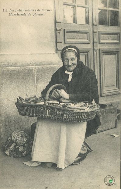 CPA - Les petits métiers de la rue - Marchande...