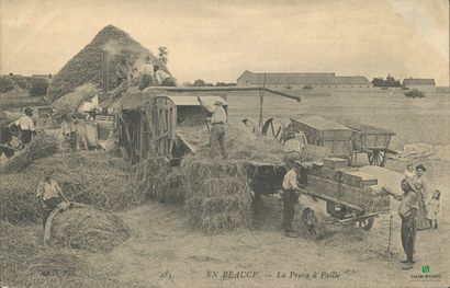 CPA - En BEAUCE - La presse à paille
