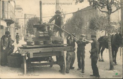 CPA - L'Auvergne pittoresque - Le presso...
