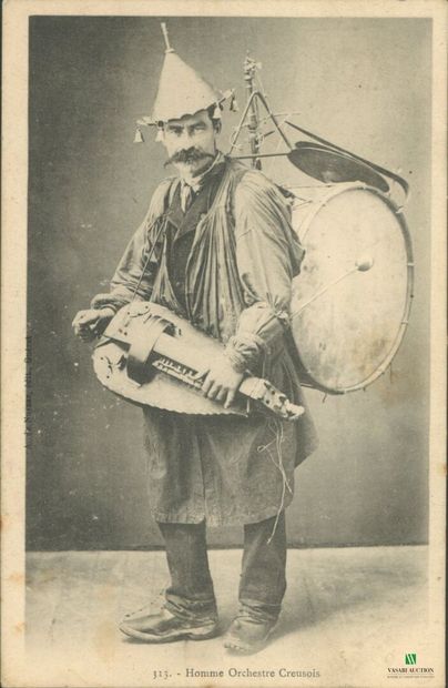 CPA - Homme orchestre Creusois