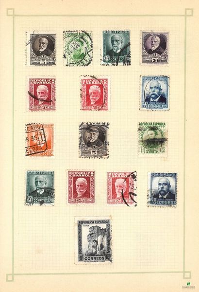 World in albums, many cancelled stamps, mostly...