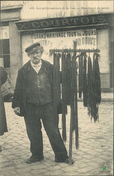CPA - Les petits métiers de la rue - Marchand...