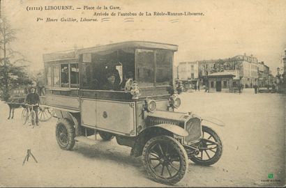 CPA - LIBOURNE (Gironde) -Place de la gare...