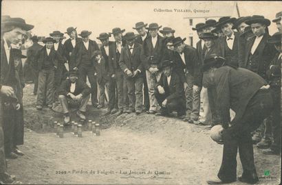 CPA - Pardon du Folgoët - Les joueurs de...