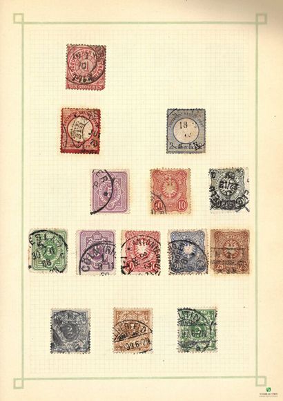 World in albums, many cancelled stamps, mostly...