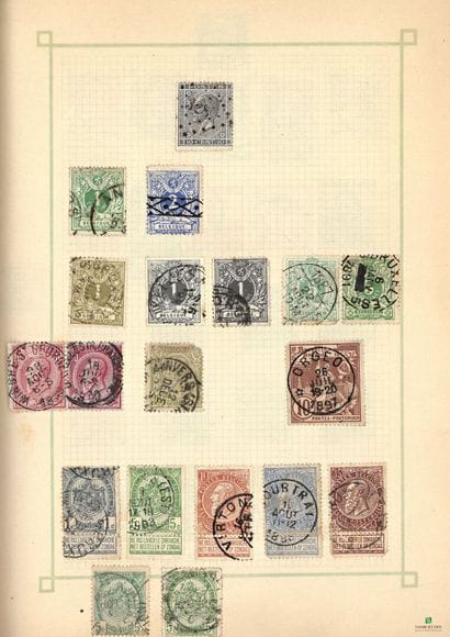 World in albums, many cancelled stamps, mostly...