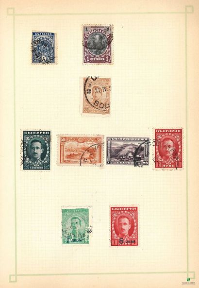 World in albums, many cancelled stamps, mostly...