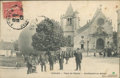 CPA - ECOUEN - Place de l'Eglise - Gonflement...