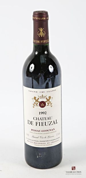1 bottle Château de FIEUZAL Graves GCC 1992
	Et....