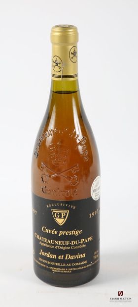 1 bottle CHATEAUNEUF DU PAPE white 