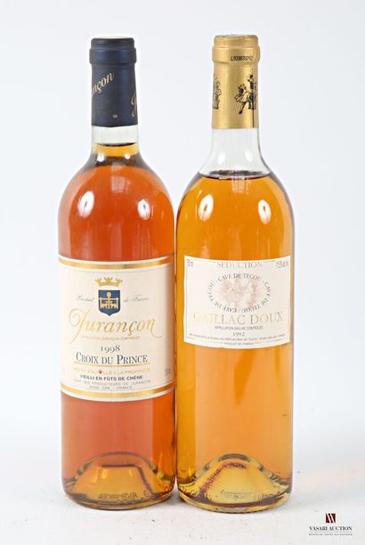 Lot of 2 blles including :
1 bottle JURANÇON...