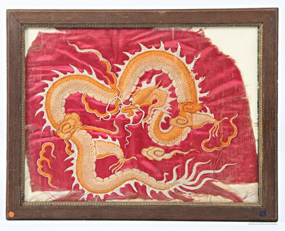 ASIA
Fragment of embroidered fabric depicting...