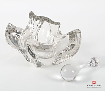 Free-form molded crystal pestle and ashtray,...
