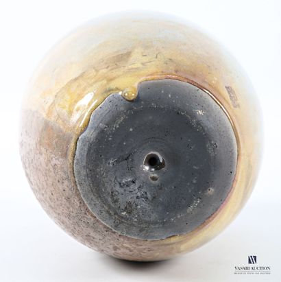 Glazed stoneware egg with gold-tone glaze,...