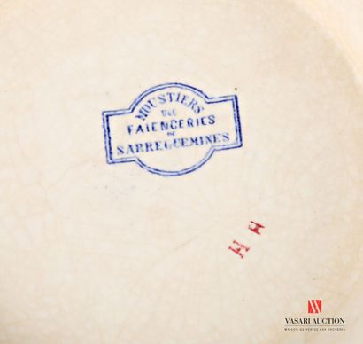 SARREGUEMINES Manufacture de 
Earthenware...