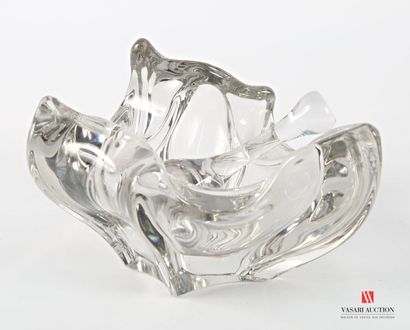 Free-form molded crystal pestle and ashtray,...