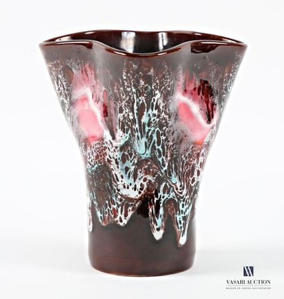 VALLAURIS 
A horn-shaped earthenware vase...