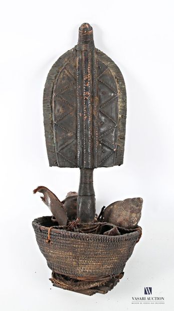 AFRICA
Reliquary with monkey head
Height...