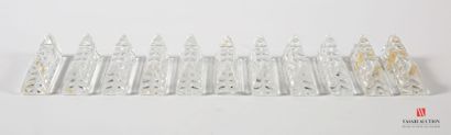 AH BAVARIA
Suite of eleven cut-crystal knife-holders...