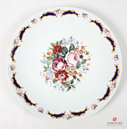 Cake set comprising a round dish in white...