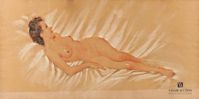LEMPEREUR Jules Gustave (1902-1985)
Reclining...