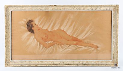 LEMPEREUR Jules Gustave (1902-1985)
Reclining...