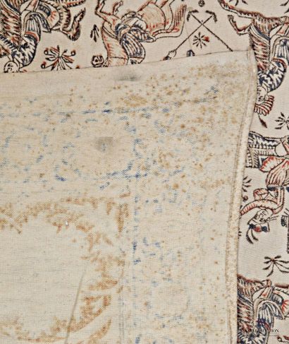 Fabric with Persian motifs
284 x 171.5 c...