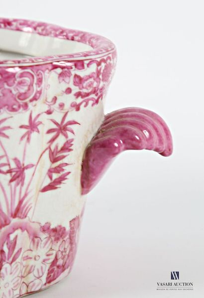 CHINA
Glazed earthenware oval bowl, the body...