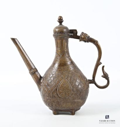 INDIA
Bronze coffee pot, the body decorated...