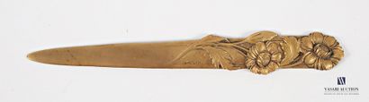LEROY (20th century)
Gilt bronze paper cup,...