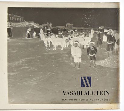 Set of twenty-seven boxes of stereoscopic,...