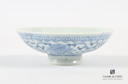 CHINA 
White/blue porcelain lot comprising...