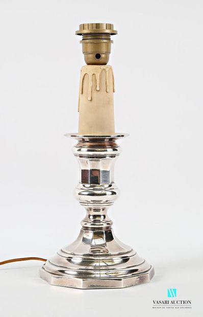 Lamp base in silver-plated metal, the Medici-shaped...
