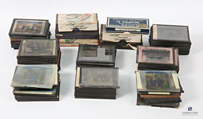 Set of positive glass plates and projections,...