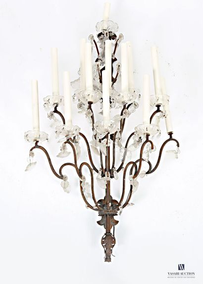 Wall lamp, the tubular wrought-iron shaft...