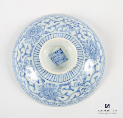CHINA 
White/blue porcelain lot comprising...