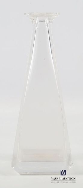 ITALE Pyramid-shaped vase in translucent...