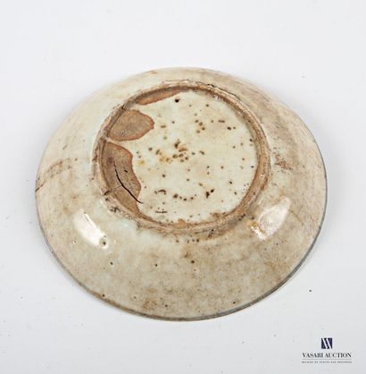 CHINA 
White/blue porcelain lot comprising...