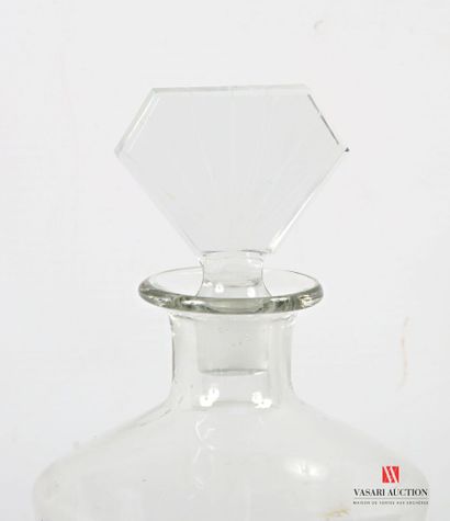 Conical cut and sandblasted glass liqueur...