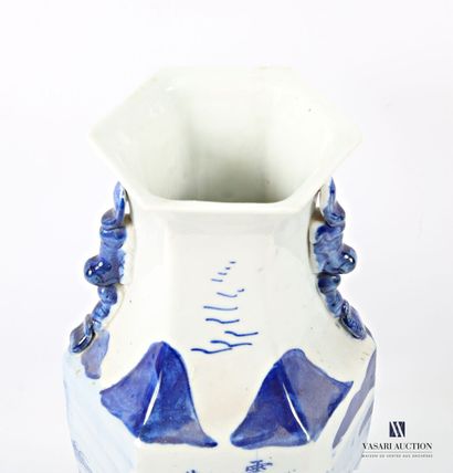 CHINA White enameled porcelain vase of baluster...