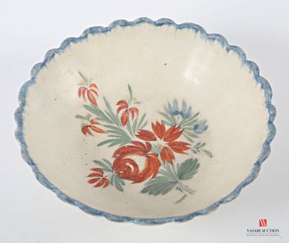 Glazed earthenware bowl decorated with a...