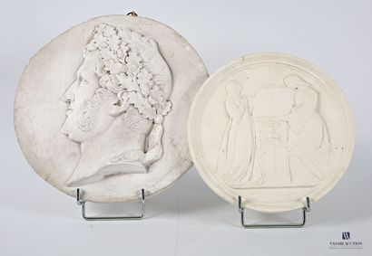 ANTOINE BOVY (1795-1877) After
Plaster medallion...