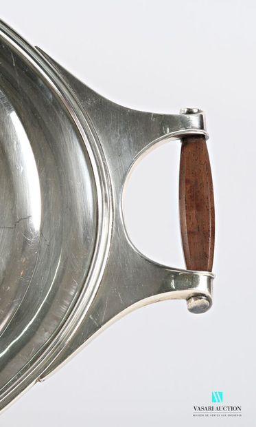 Large oval silver-plated metal presentation...