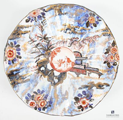 SAINT CLEMENT Manufacture de 
Round earthenware...