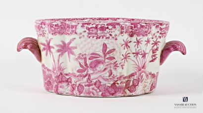 CHINA
Glazed earthenware oval bowl, the body...